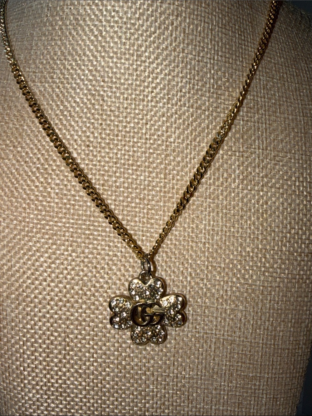Gucci clover necklace - Picture 2 of 6